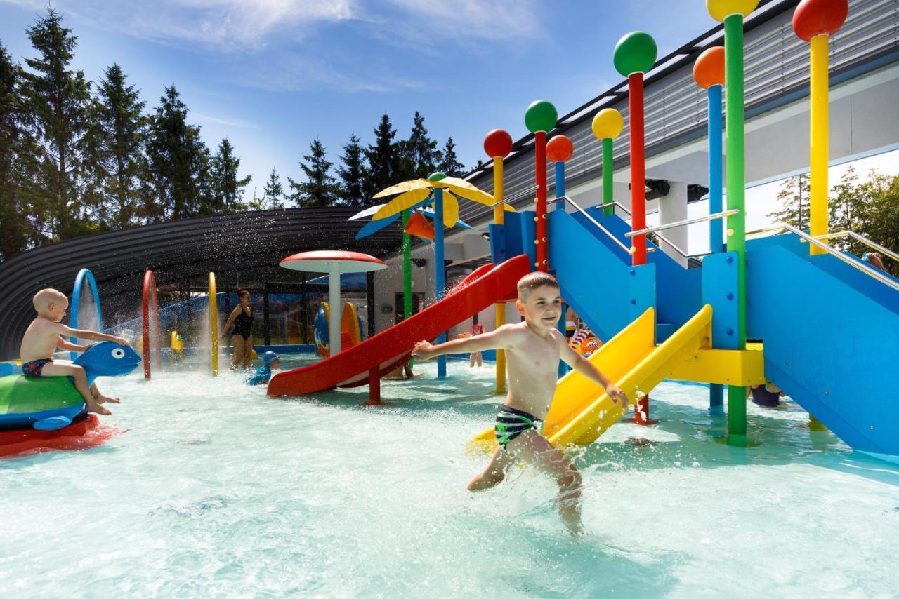 Collins Beach Устроне-Морське Екстер'єр фото